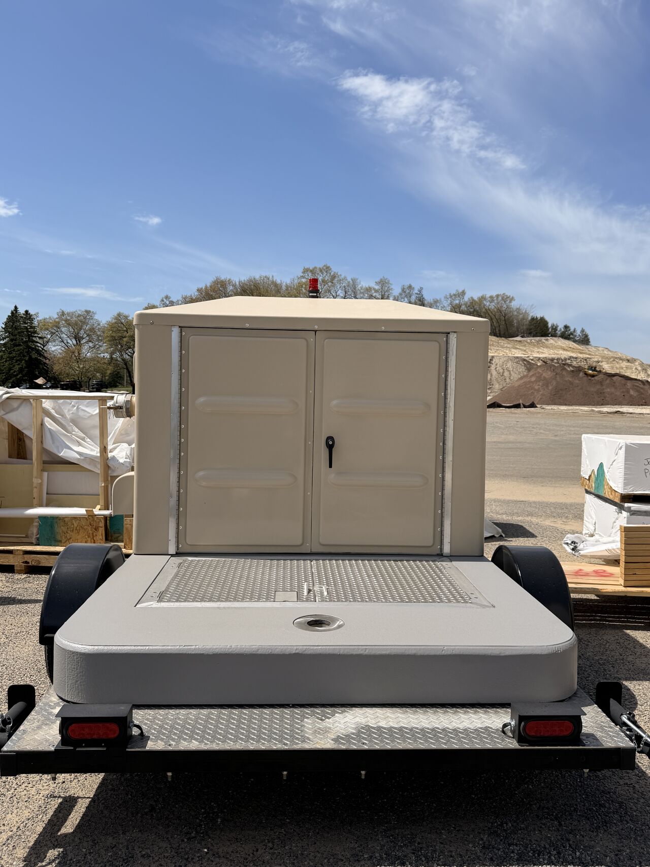 USEMCO packaged PumpMate pump station USEMCO packaged above-grade PumpMate lift station